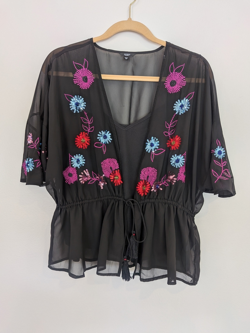 GUESS Black Floral Embroidered Sequin Sheer Kimono Top Layer & Cami 2 Piece Set